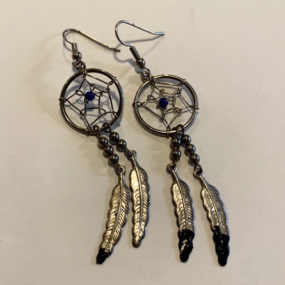 *$5/20 or 3/$15* Vintage Dream Catcher Feather Dangle Earrings